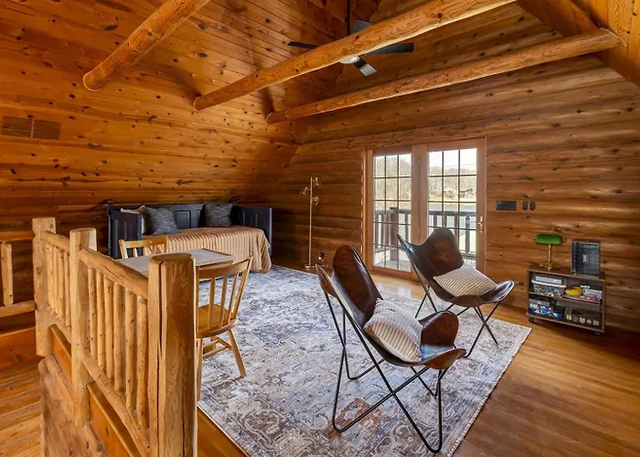 Holiday home Luxury Log W & Dock Sleeps 12